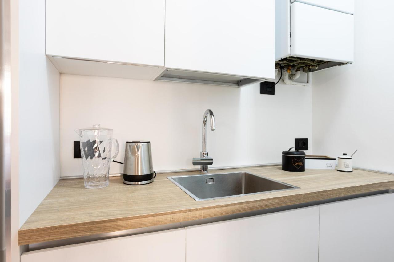 Xenia Apartments - Enjoy Porta Venezia In Modern Apt- 10 Min From Duomo Milán Exterior foto
